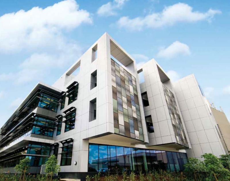 Exterior view of the Health and Food Sciences Precinct building.